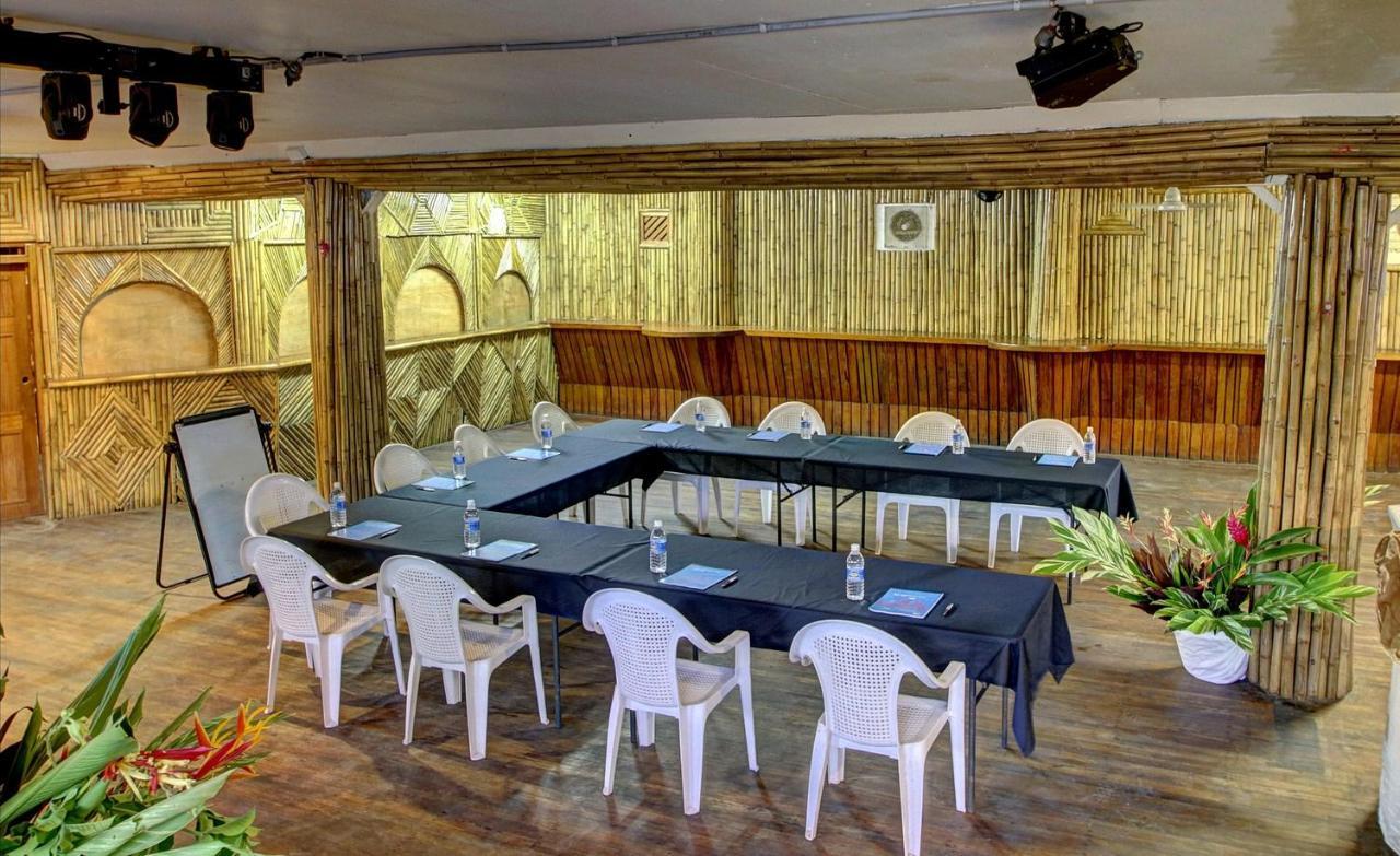 Gizo Hotel Екстериор снимка
